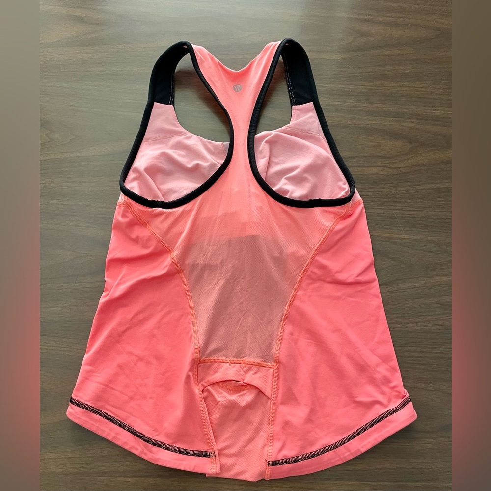 Lululemon Cardio Kick Tank— Size 8 - Picture 8 of 16